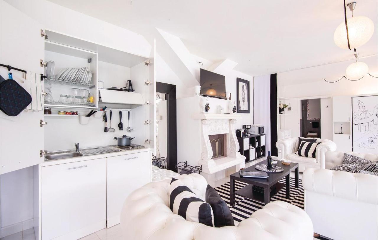Holiday home 2 Bedroom Stunning In *