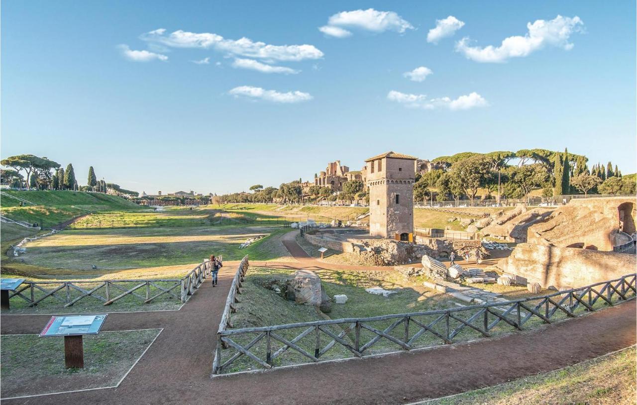 2 Bedroom Stunning In Rome