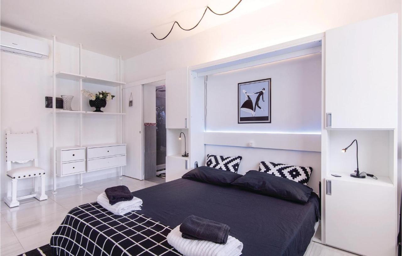 2 Bedroom Stunning In * Rome